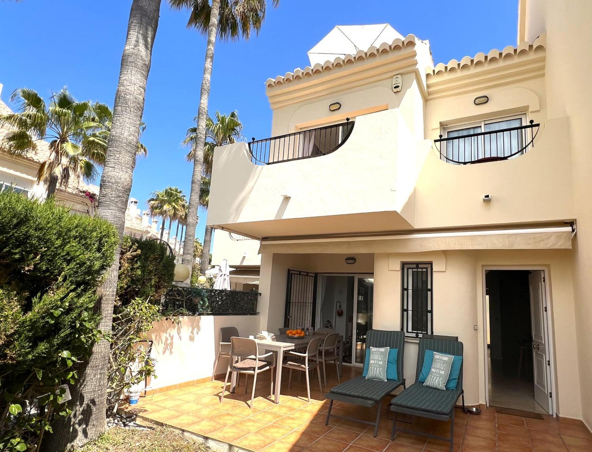 Stylish Townhouse In Beachfront Complex Marbella Zewnętrze zdjęcie