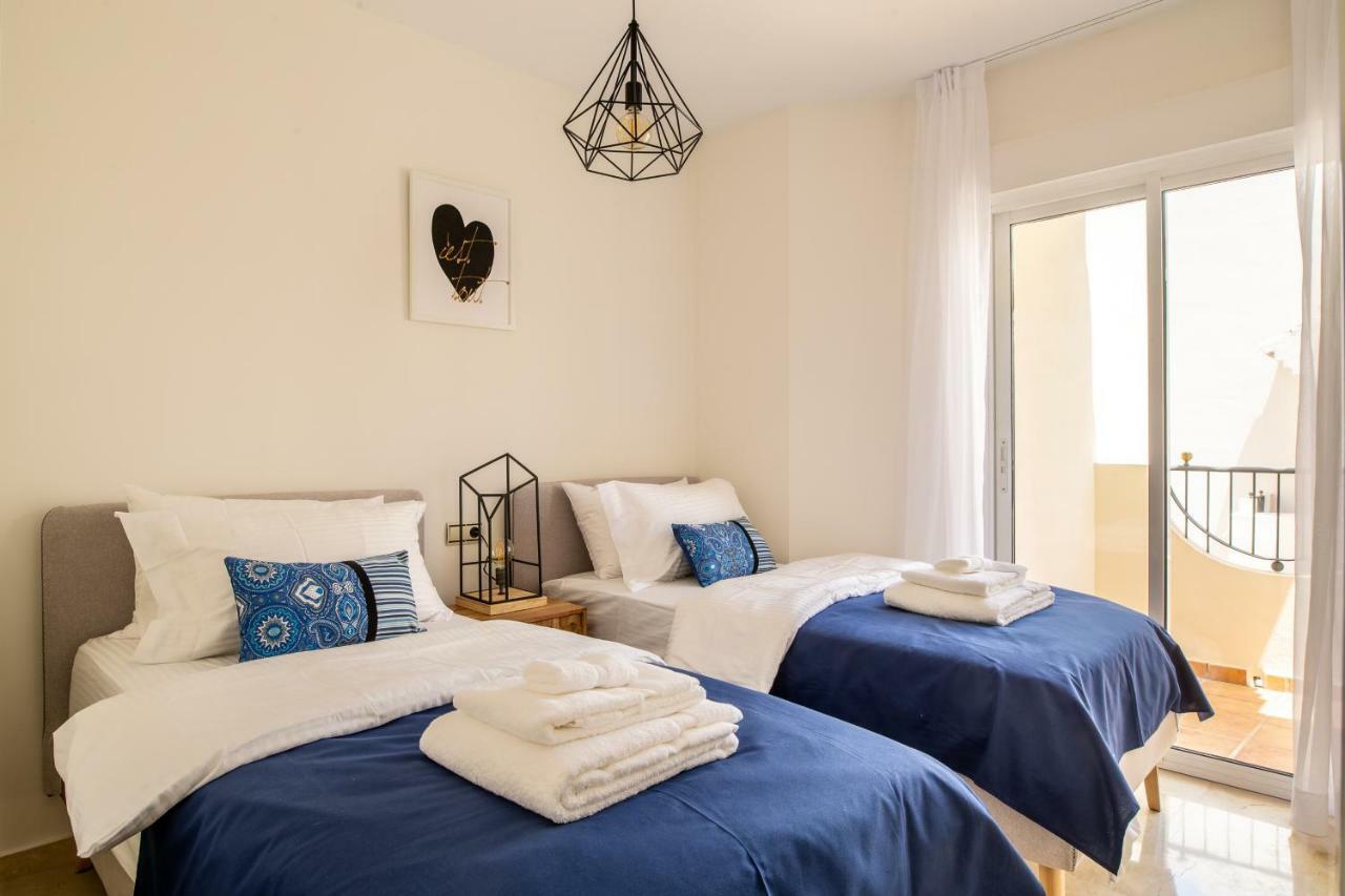 Stylish Townhouse In Beachfront Complex Marbella Zewnętrze zdjęcie